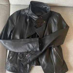 Mackage Kenya Jacket-Black size Small